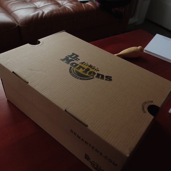 Doc Martens Lo Rogue Chelsea boots *BRAND NEW IN BOX* - Picture 7 of 7